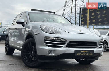 Внедорожник / Кроссовер Porsche Cayenne 2013 в 