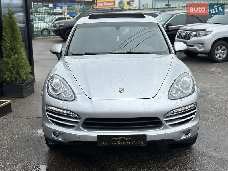 Внедорожник / Кроссовер Porsche Cayenne 2013 в Харькове