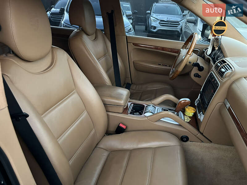 Позашляховик / Кросовер Porsche Cayenne 2007 в Львові