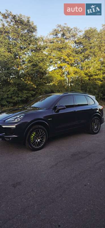 Позашляховик / Кросовер Porsche Cayenne 2017 в Харкові фото 7 Позашляховик / Кросовер Porsche Cayenne 2017 в Харкові