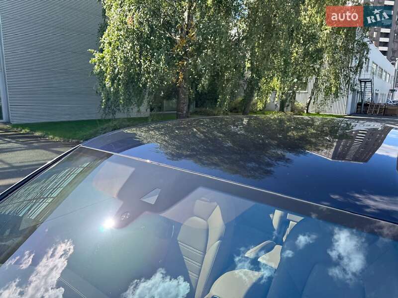 Позашляховик / Кросовер Porsche Cayenne 2019 в Києві