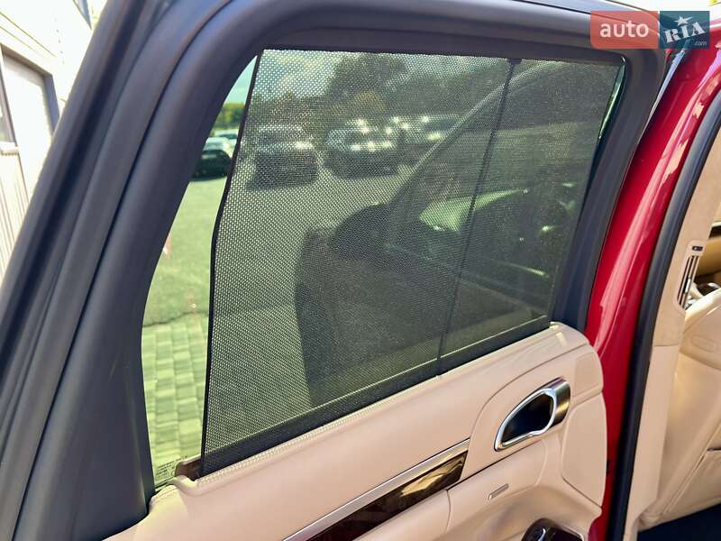 Внедорожник / Кроссовер Porsche Cayenne 2015 в Киеве