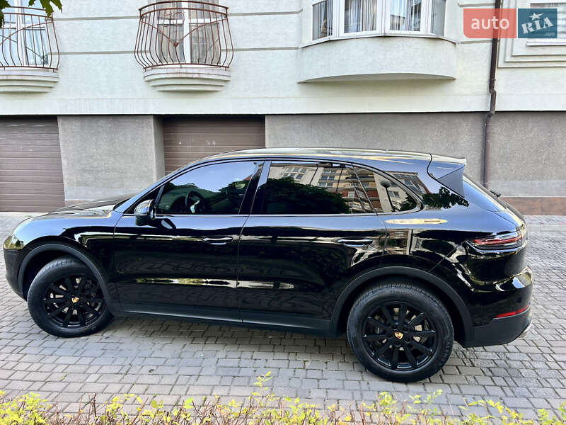 Позашляховик / Кросовер Porsche Cayenne 2020 в Івано-Франківську