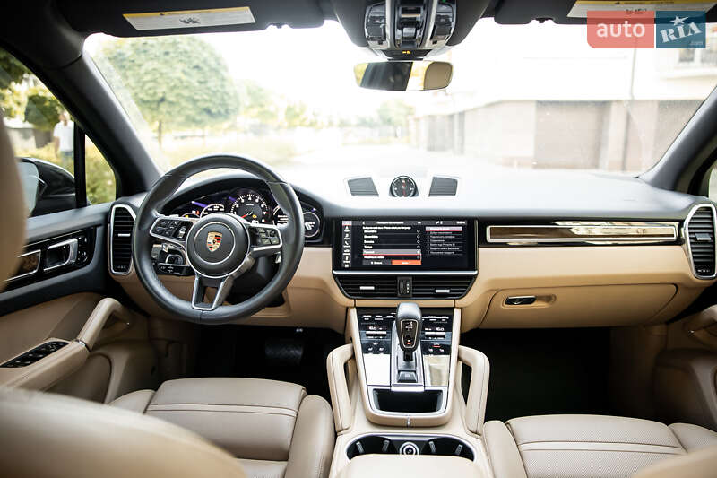 Позашляховик / Кросовер Porsche Cayenne 2020 в Івано-Франківську