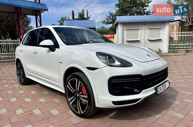 Porsche Cayenne 2014