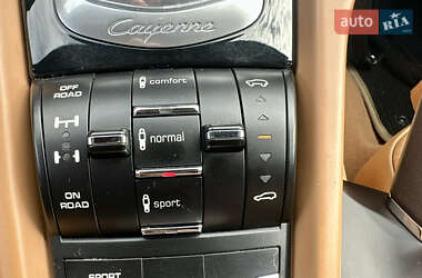 Внедорожник / Кроссовер Porsche Cayenne 2014 в 