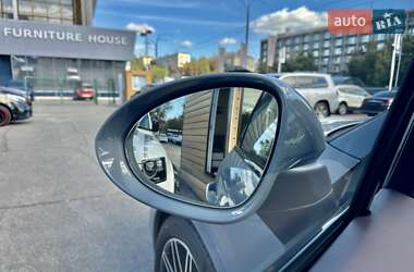 Позашляховик / Кросовер Porsche Cayenne 2024 в 