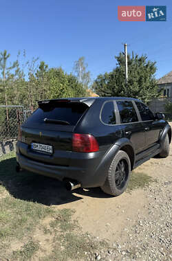 Внедорожник / Кроссовер Porsche Cayenne 2004 в 