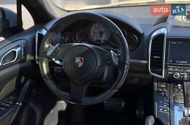 Внедорожник / Кроссовер Porsche Cayenne 2011 в 