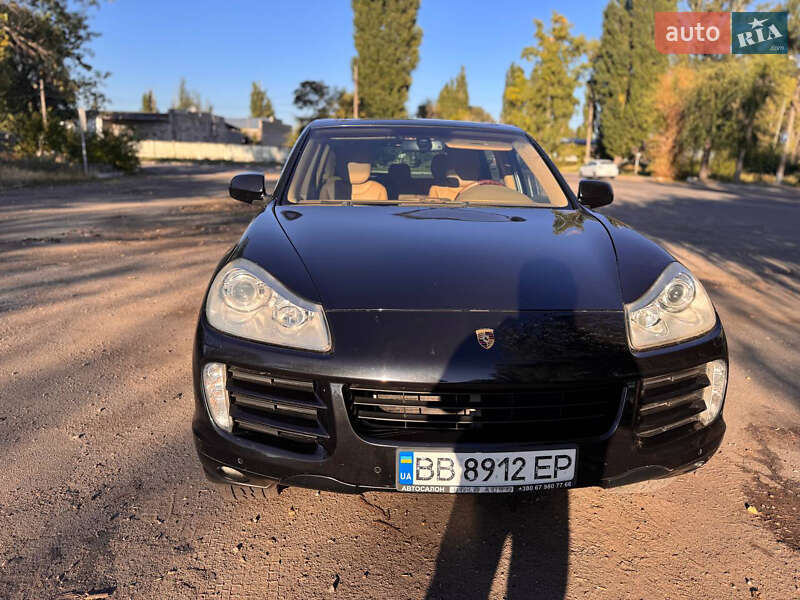 Внедорожник / Кроссовер Porsche Cayenne 2007 в Каменском