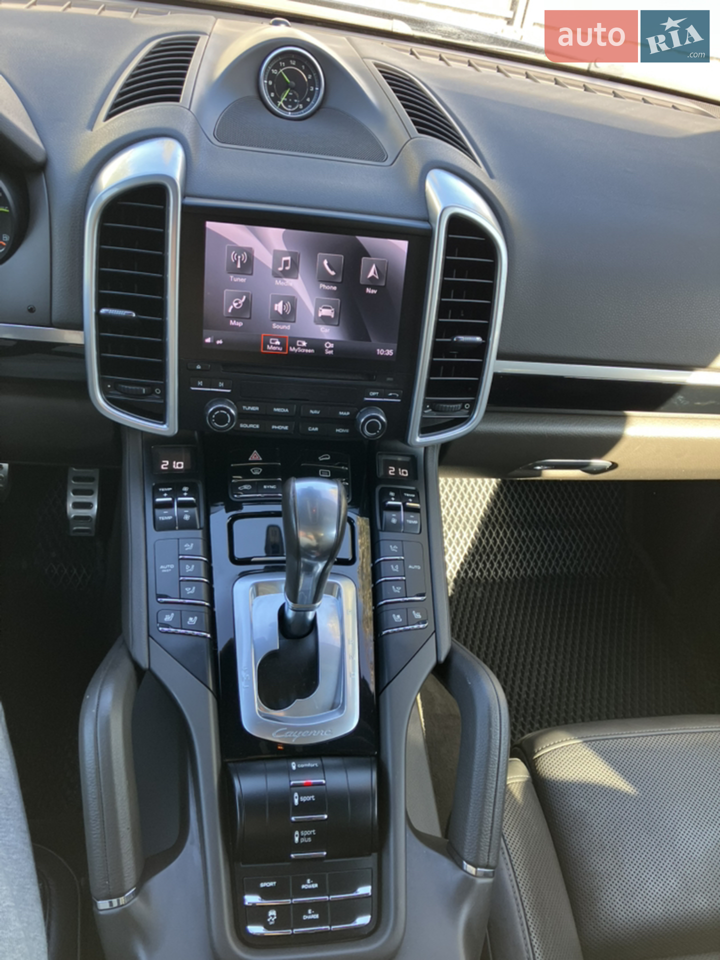 2017 Porsche Cayenne - мініатюра 11