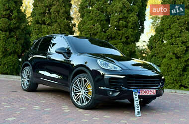 Porsche Cayenne 2015