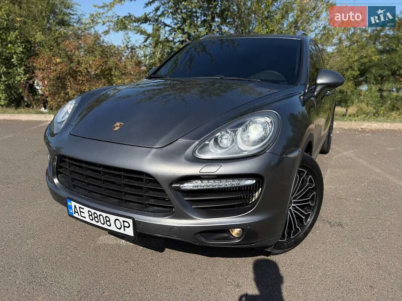 Внедорожник / Кроссовер Porsche Cayenne 2010 в Кривом Роге