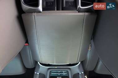 Позашляховик / Кросовер Porsche Cayenne 2010 в 