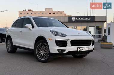 Porsche Cayenne 2016