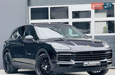 Позашляховик / Кросовер Porsche Cayenne 2018 в 