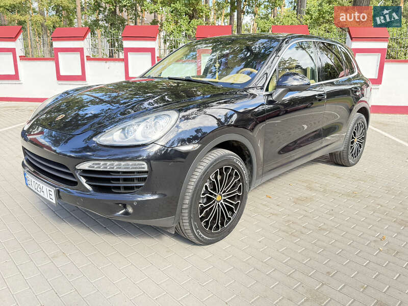 Внедорожник / Кроссовер Porsche Cayenne 2012 в Киеве фото 5 Внедорожник / Кроссовер Porsche Cayenne 2012 в Киеве