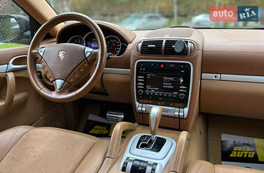 Внедорожник / Кроссовер Porsche Cayenne 2009 в 
