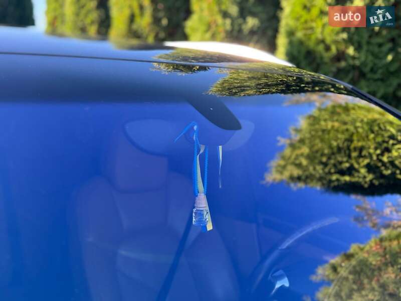 Внедорожник / Кроссовер Porsche Cayenne 2013 в Коростене