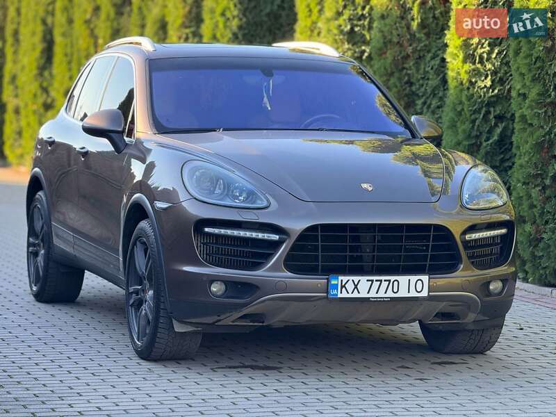Porsche Cayenne 2013
