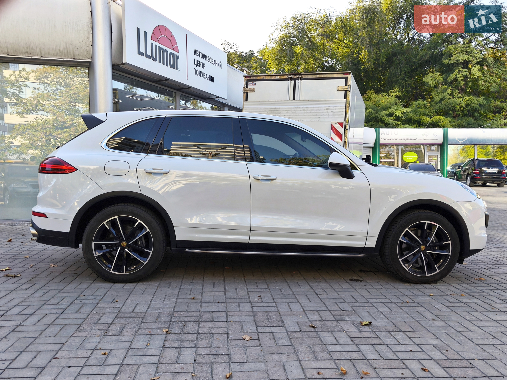 2016 Porsche Cayenne - мініатюра 6
