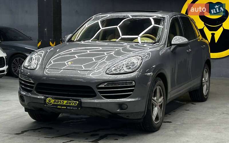 Внедорожник / Кроссовер Porsche Cayenne 2013 в Черновцах фото 3 Внедорожник / Кроссовер Porsche Cayenne 2013 в Черновцах