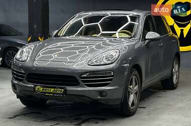 Внедорожник / Кроссовер Porsche Cayenne 2013 в 