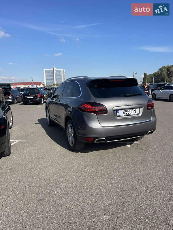 Внедорожник / Кроссовер Porsche Cayenne 2010 в Врадиевке фото 8 Внедорожник / Кроссовер Porsche Cayenne 2010 в Врадиевке
