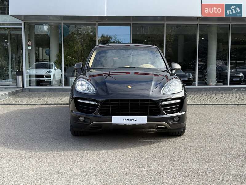 Позашляховик / Кросовер Porsche Cayenne 2012 в Дніпрі