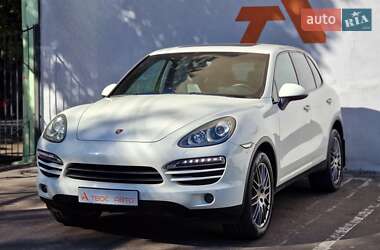 Внедорожник / Кроссовер Porsche Cayenne 2011 в 