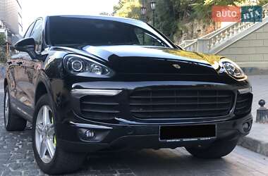 Внедорожник / Кроссовер Porsche Cayenne 2015 в Одессе