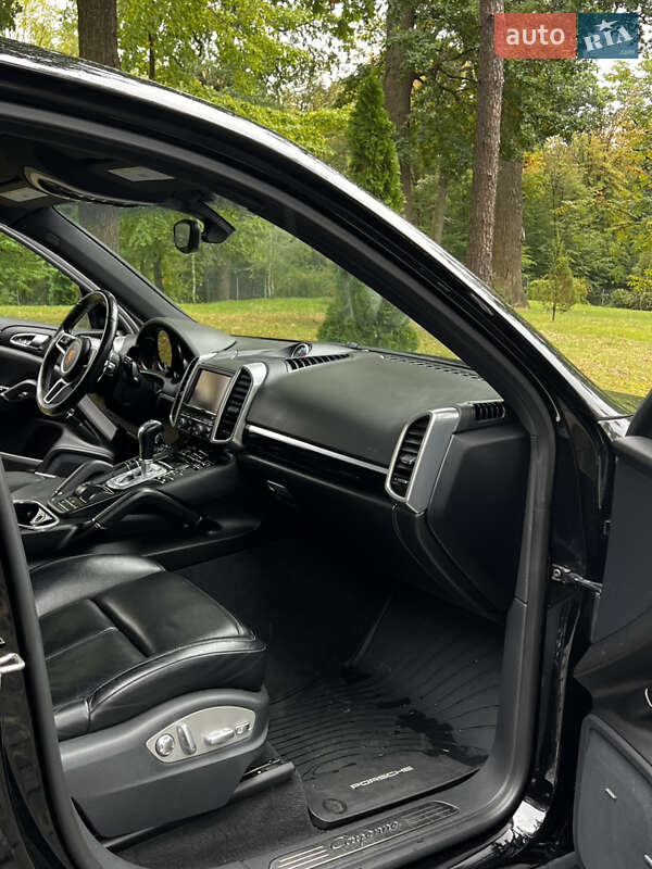 Внедорожник / Кроссовер Porsche Cayenne 2015 в Киеве фото 17 Внедорожник / Кроссовер Porsche Cayenne 2015 в Киеве