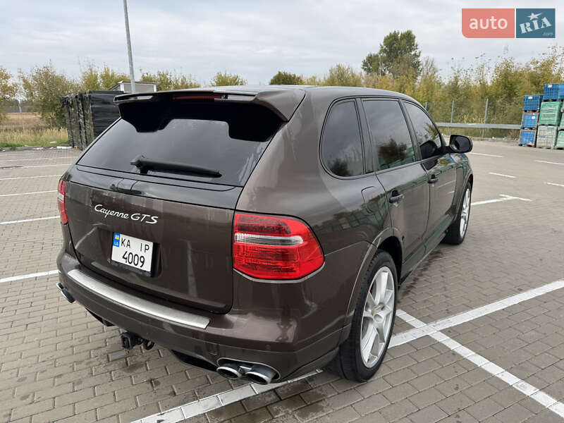 Позашляховик / Кросовер Porsche Cayenne 2009 в Києві