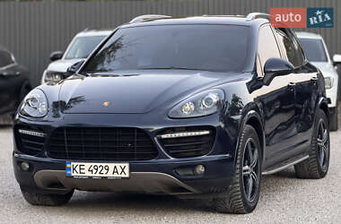 Позашляховик / Кросовер Porsche Cayenne 2012 в 