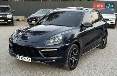 Позашляховик / Кросовер Porsche Cayenne 2012 в 