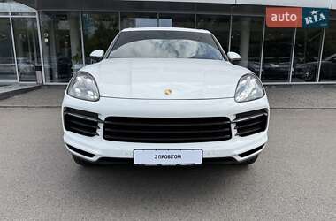 Позашляховик / Кросовер Porsche Cayenne 2019 в 