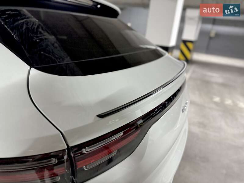 Позашляховик / Кросовер Porsche Cayenne 2019 в Дніпрі