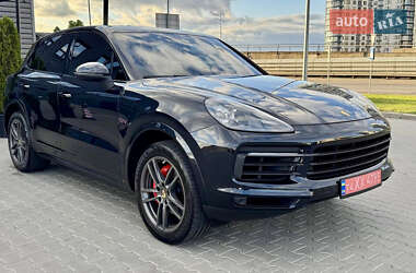 Porsche Cayenne 2019