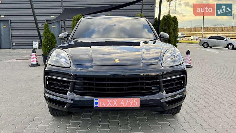 Позашляховик / Кросовер Porsche Cayenne 2019 в Києві