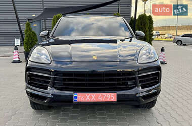 Позашляховик / Кросовер Porsche Cayenne 2019 в 