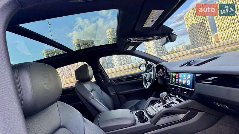 Позашляховик / Кросовер Porsche Cayenne 2019 в Києві