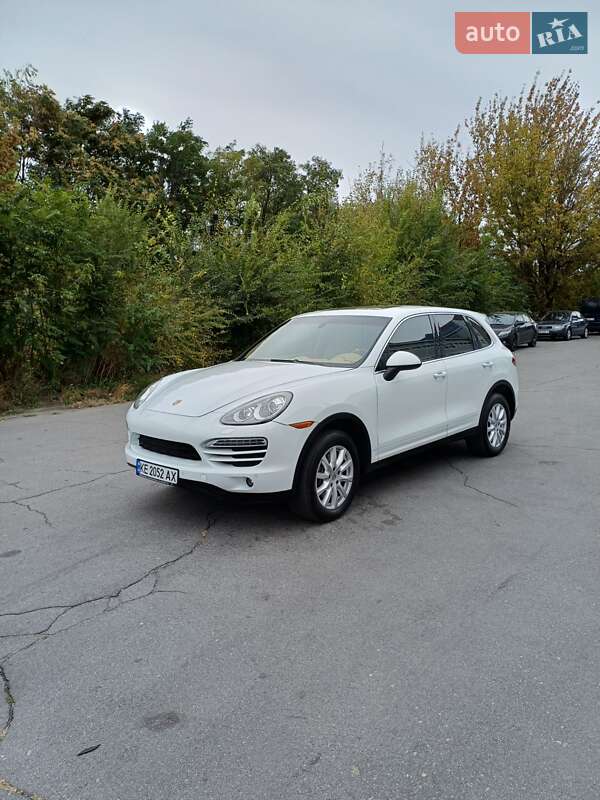 Позашляховик / Кросовер Porsche Cayenne 2013 в Дніпрі