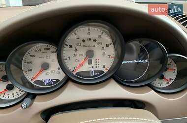 Внедорожник / Кроссовер Porsche Cayenne 2013 в 