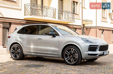 Porsche Cayenne 2020