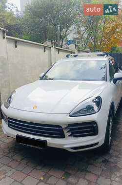 Внедорожник / Кроссовер Porsche Cayenne 2018 в Львове