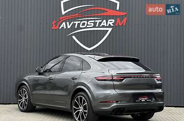 Позашляховик / Кросовер Porsche Cayenne 2020 в 