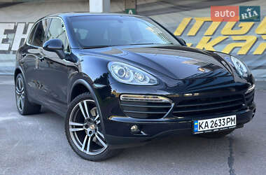 Позашляховик / Кросовер Porsche Cayenne 2012 в 