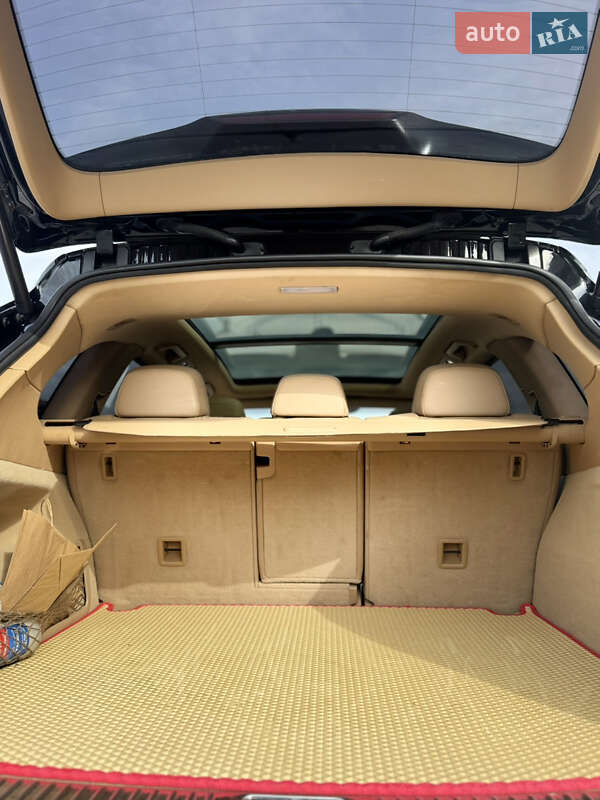 Позашляховик / Кросовер Porsche Cayenne 2011 в Хусті