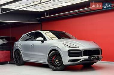 Позашляховик / Кросовер Porsche Cayenne 2020 в 