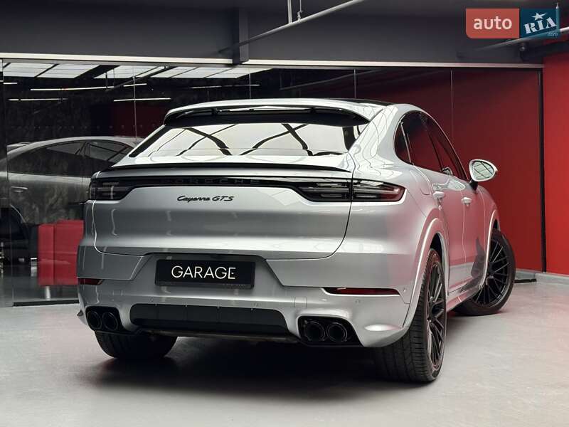 Позашляховик / Кросовер Porsche Cayenne 2020 в Києві